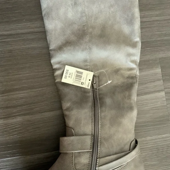 Falls Creek Fashion Boots NWT - Picture 6 of 6